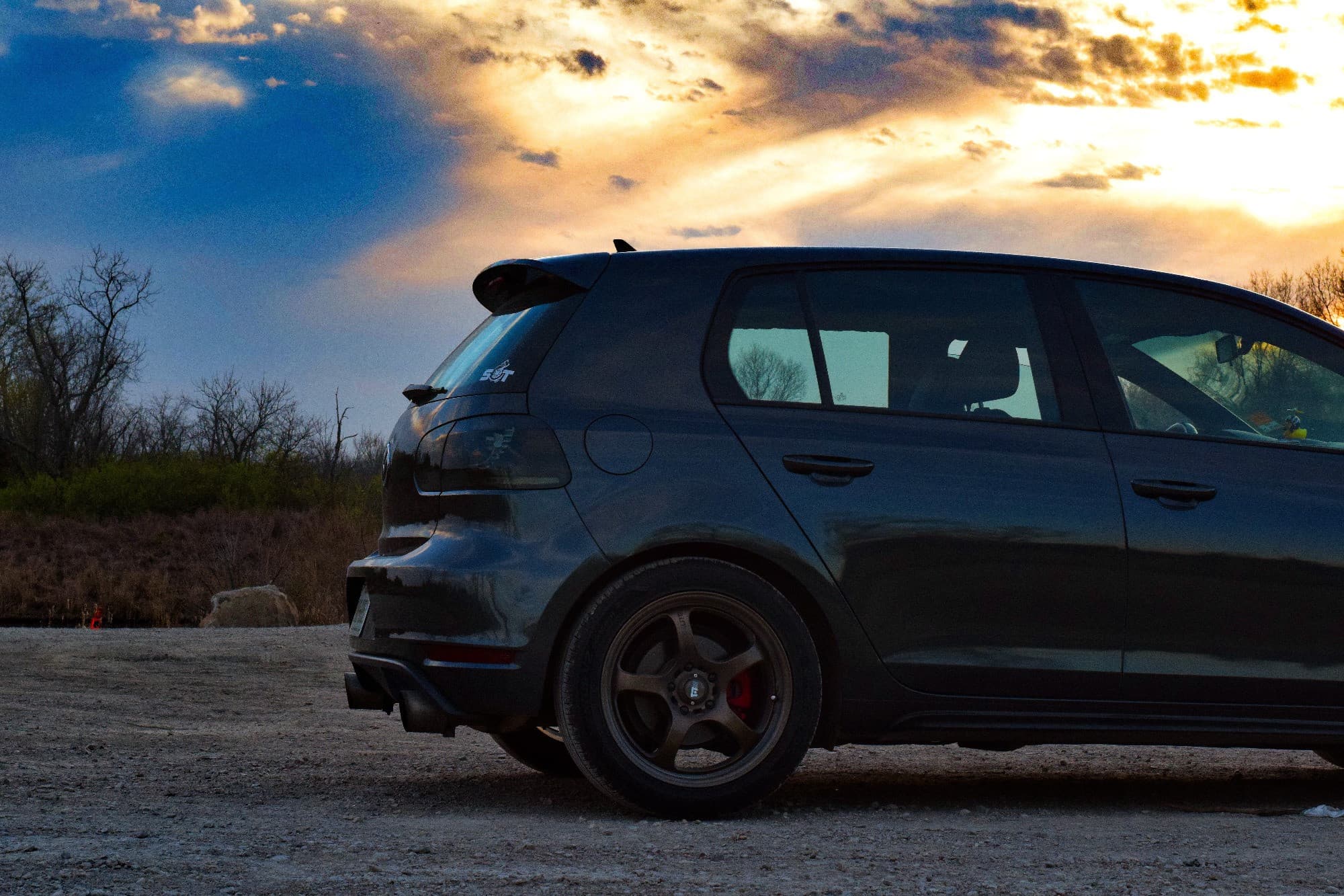 GTI with Hankook Ventus V2 Concept 2 